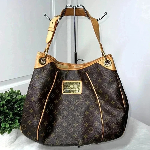Louis Vuitton Galliera  PM monogram canvas - Picture 2 of 16